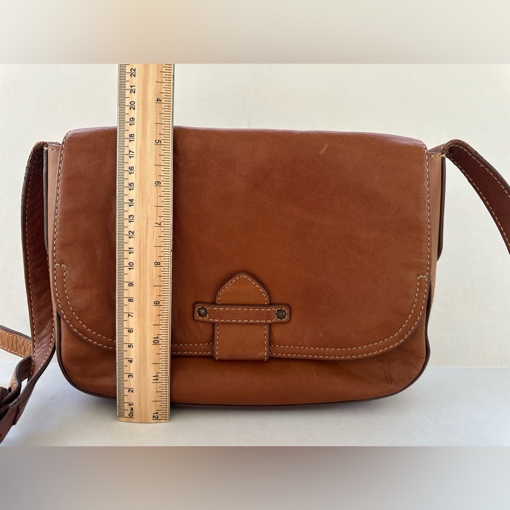 Frye Olivia Leather Crossbody Bag Messenger Saddle Style Purse - Picture 4 of 17